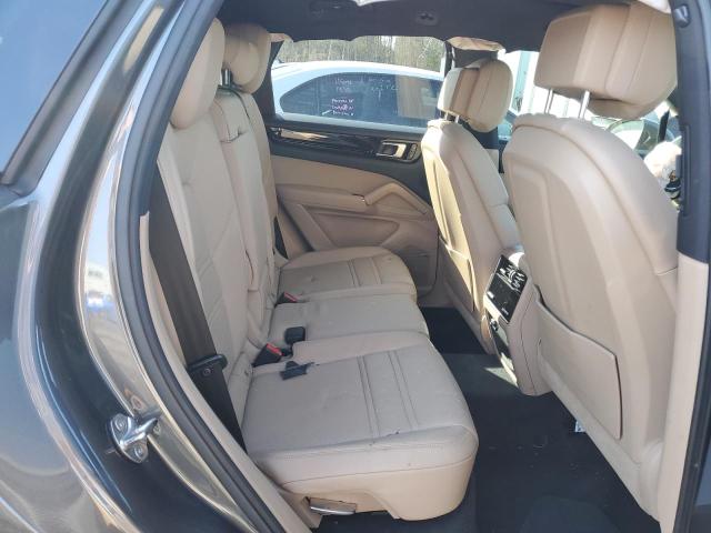 2021 PORSCHE CAYENNE   