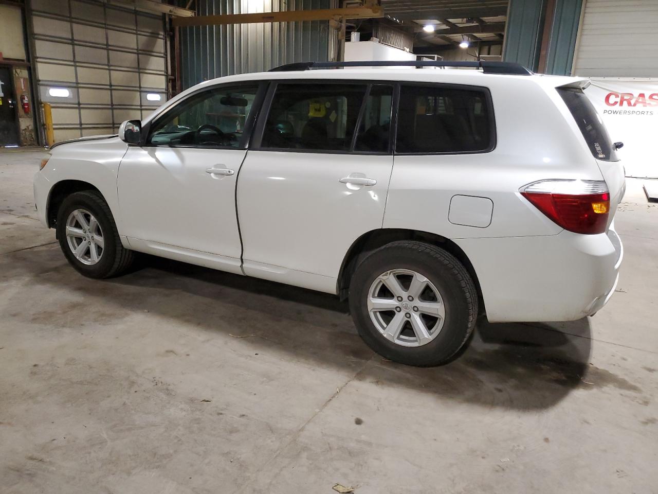 2010 Toyota Highlander - Image 2