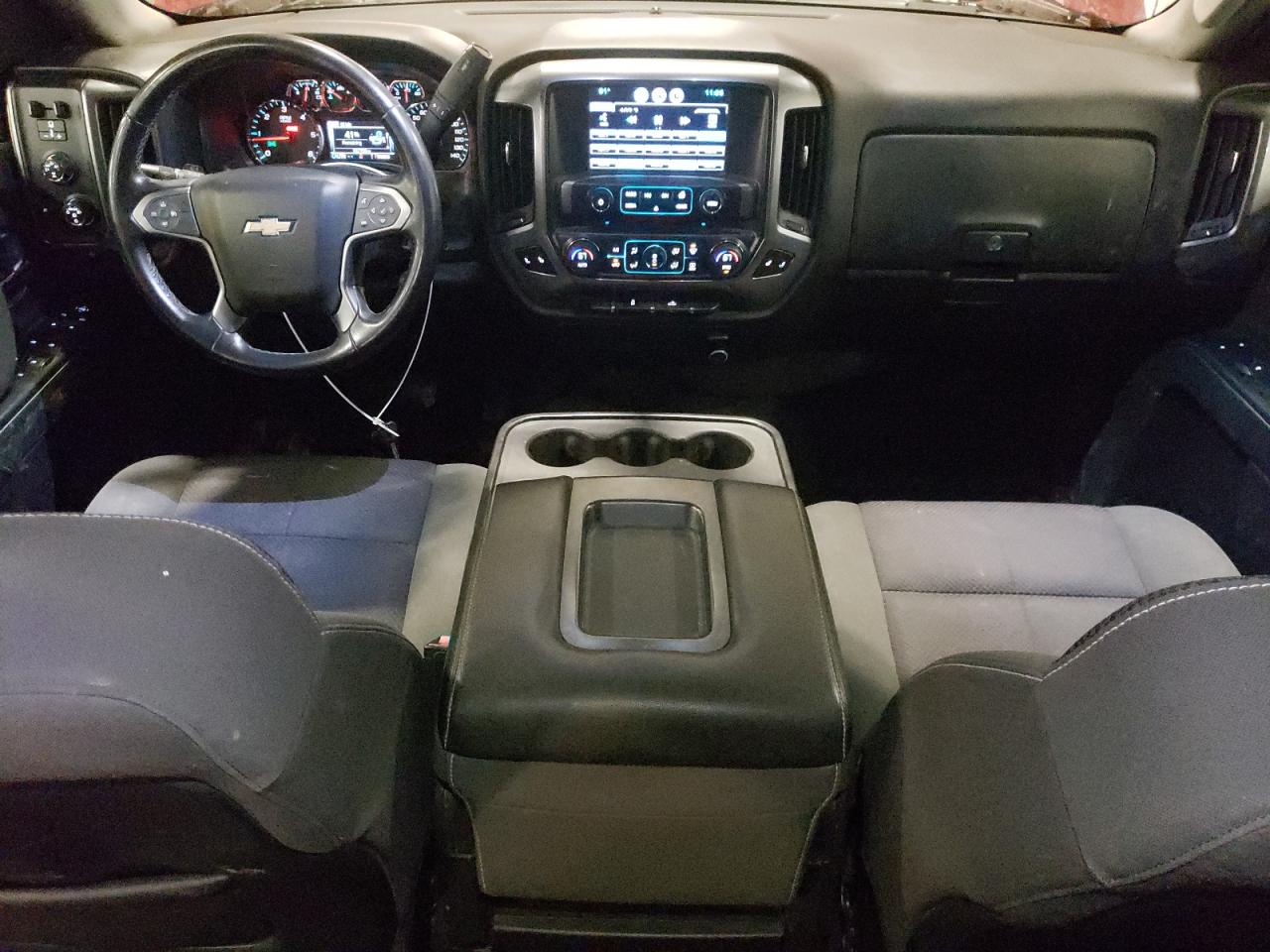 2015 Chevrolet Silverado - Image 8
