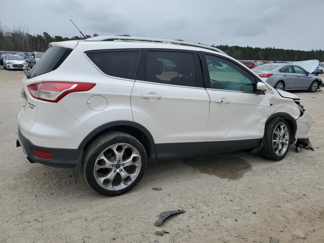 2014 Ford Escape - Image 3