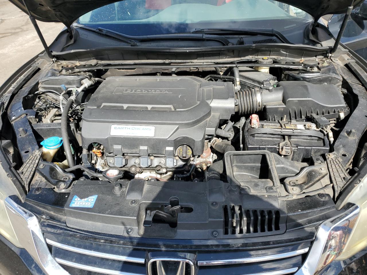 2013 Honda Accord - Image 11