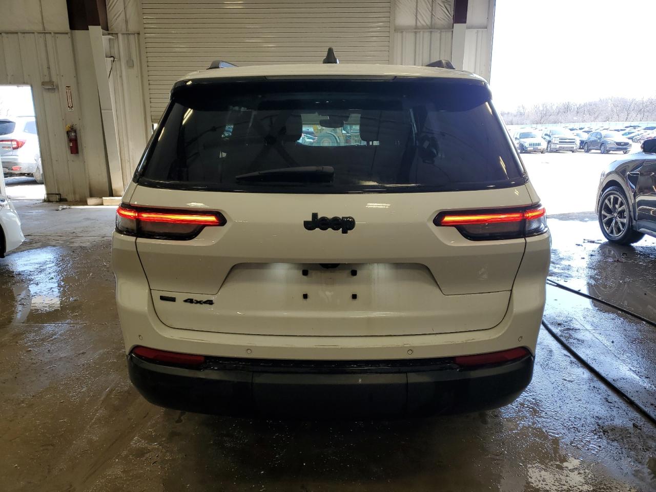 2021 Jeep Grand Cherokee - Image 6