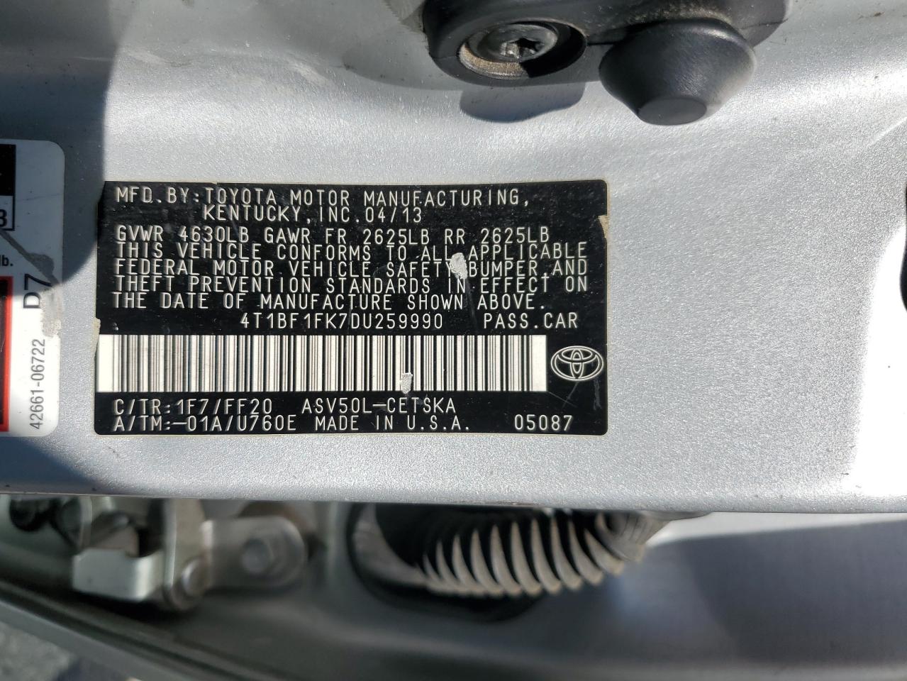 2013 Toyota Camry - Image 12