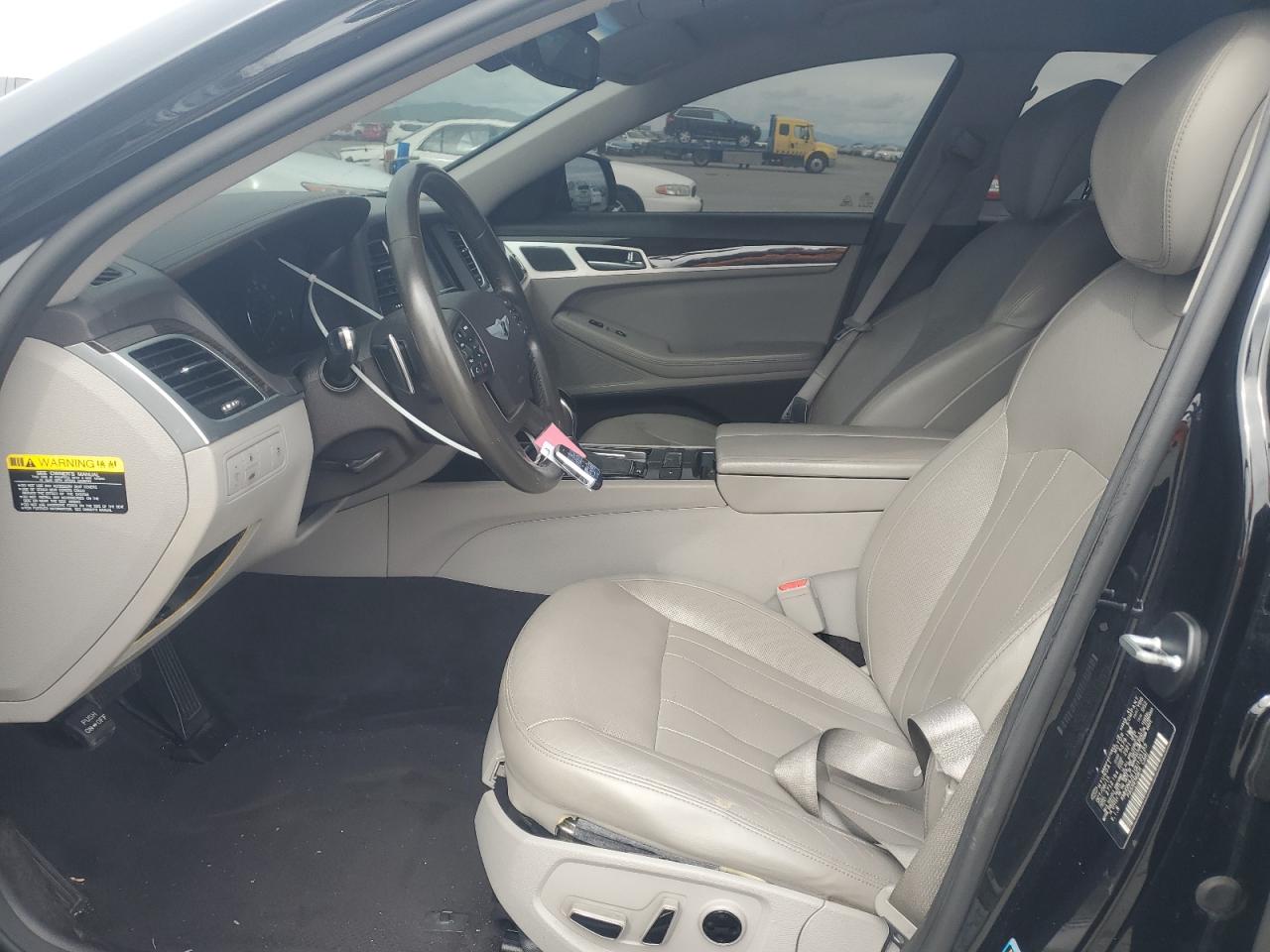 2016 Hyundai Genesis - Image 7