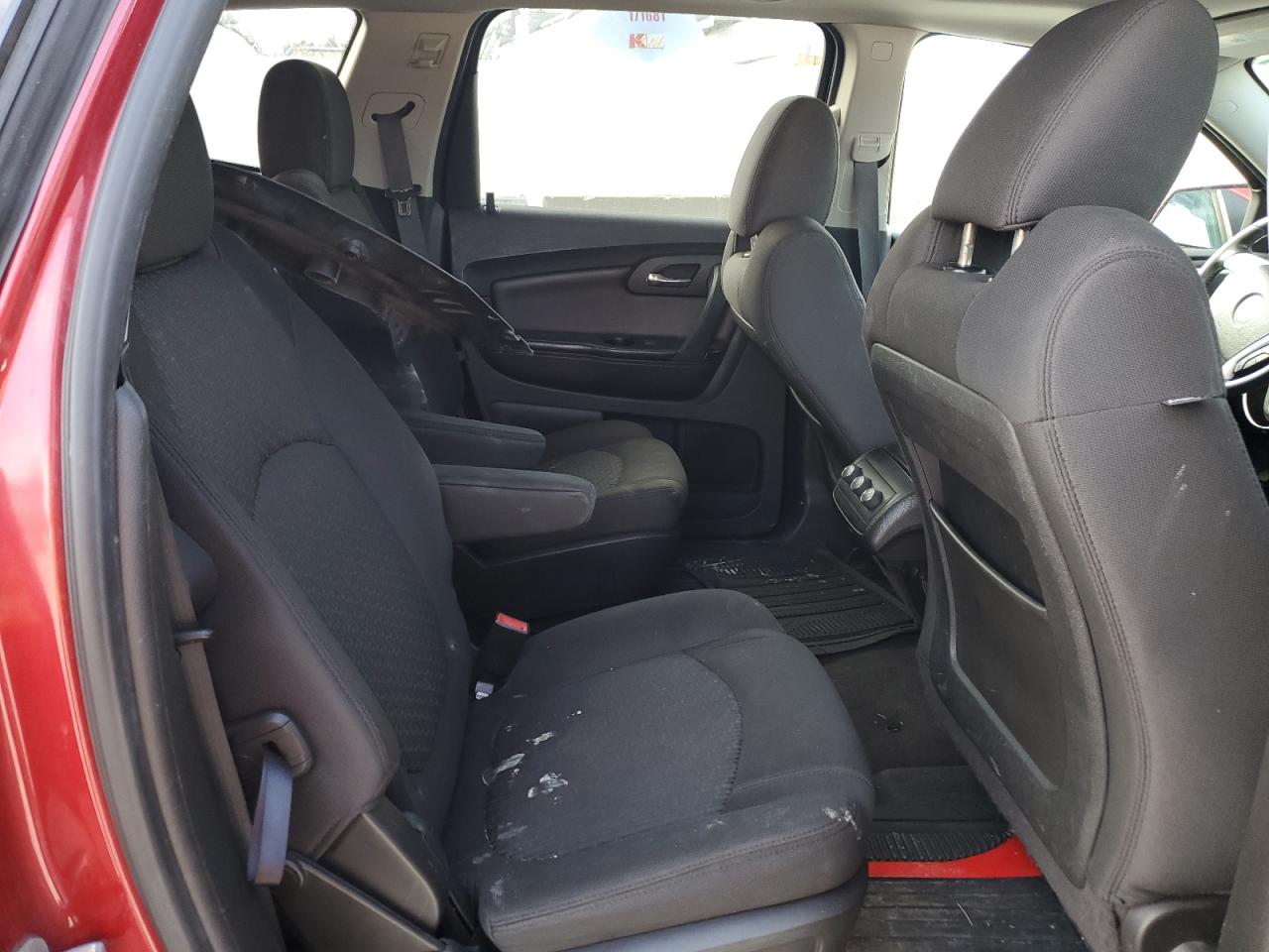 2012 Chevrolet Traverse - Image 11