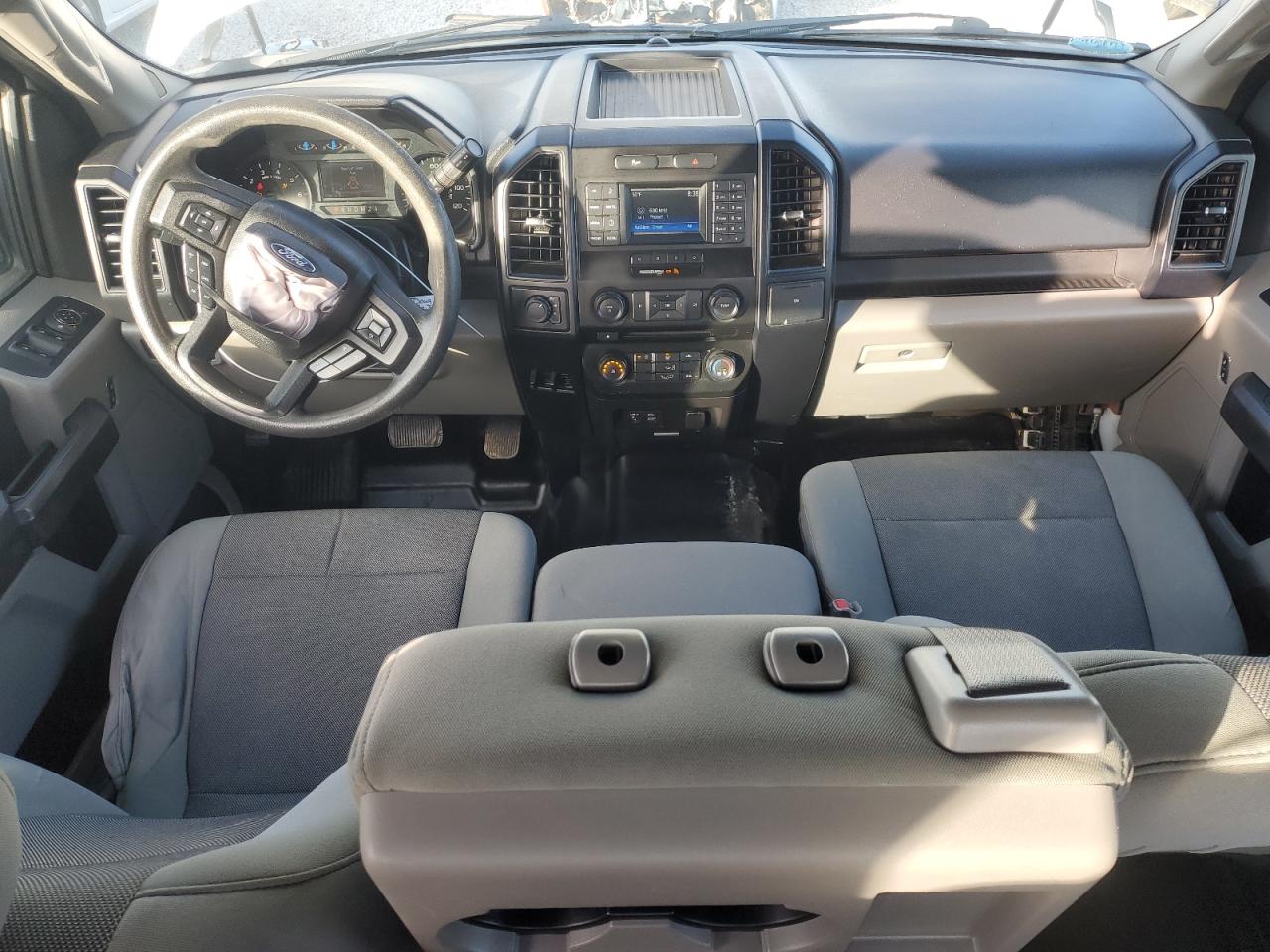 2015 Ford F-150 - Image 8