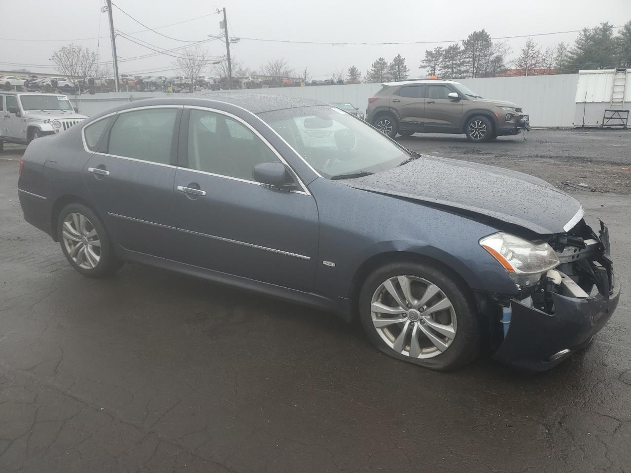 2009 Infiniti M - Image 4