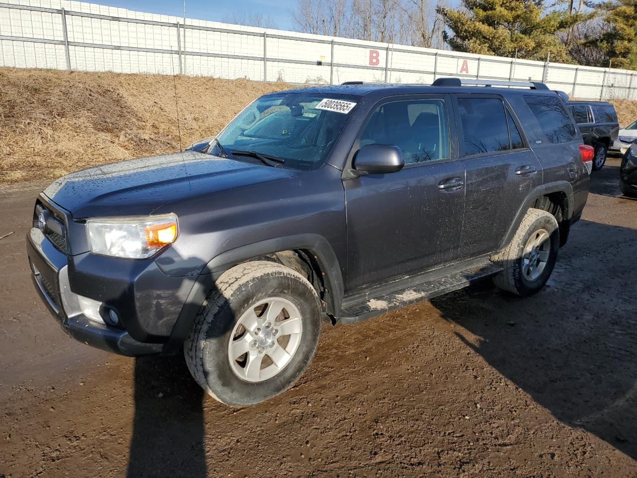 2013 Toyota 4Runner Sr5 იყიდება Davison-ში, MI - Minor Dent/Scratches