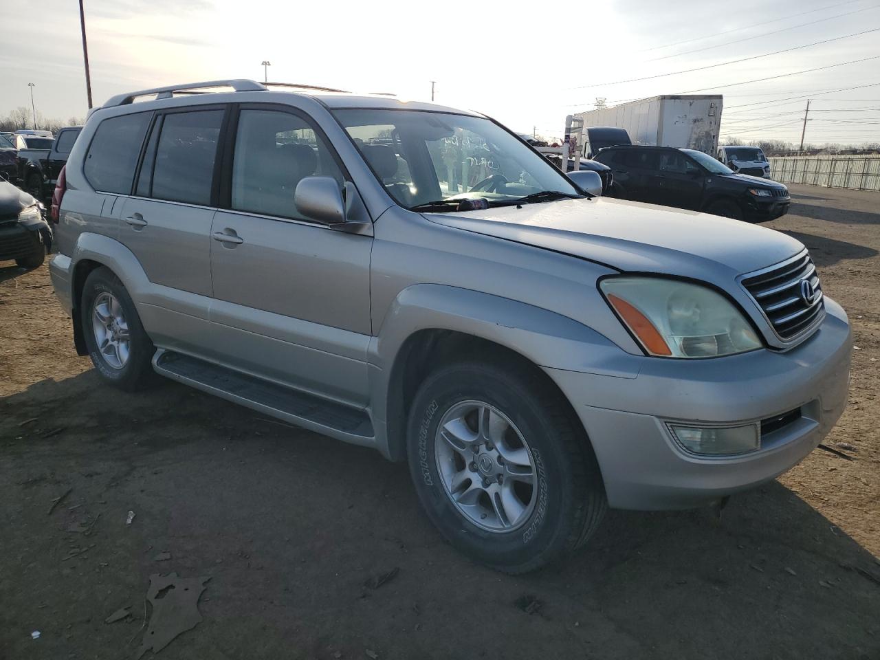 2004 Lexus GX - Image 4