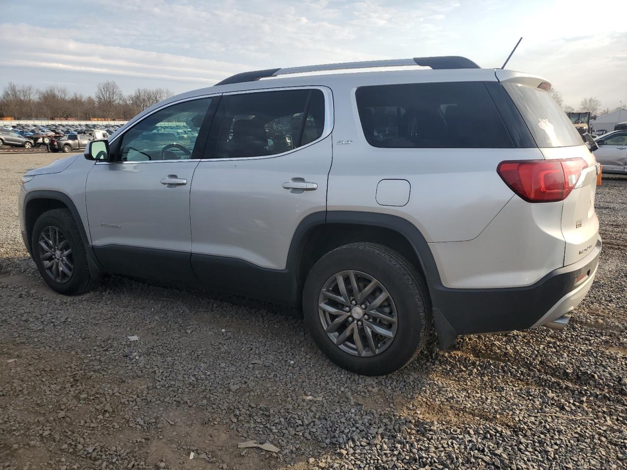 2019 GMC Acadia - Image 2