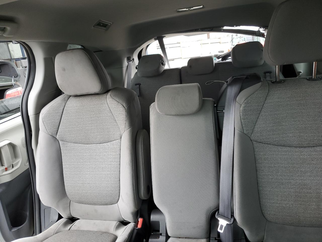 2022 Toyota Sienna Le VIN: 5TDBRKEC2NS095629 Lot: 51231375