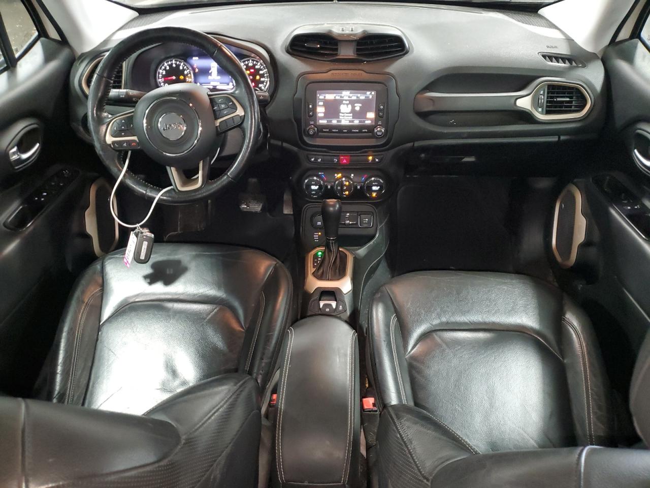 2016 Jeep Renegade - Image 8