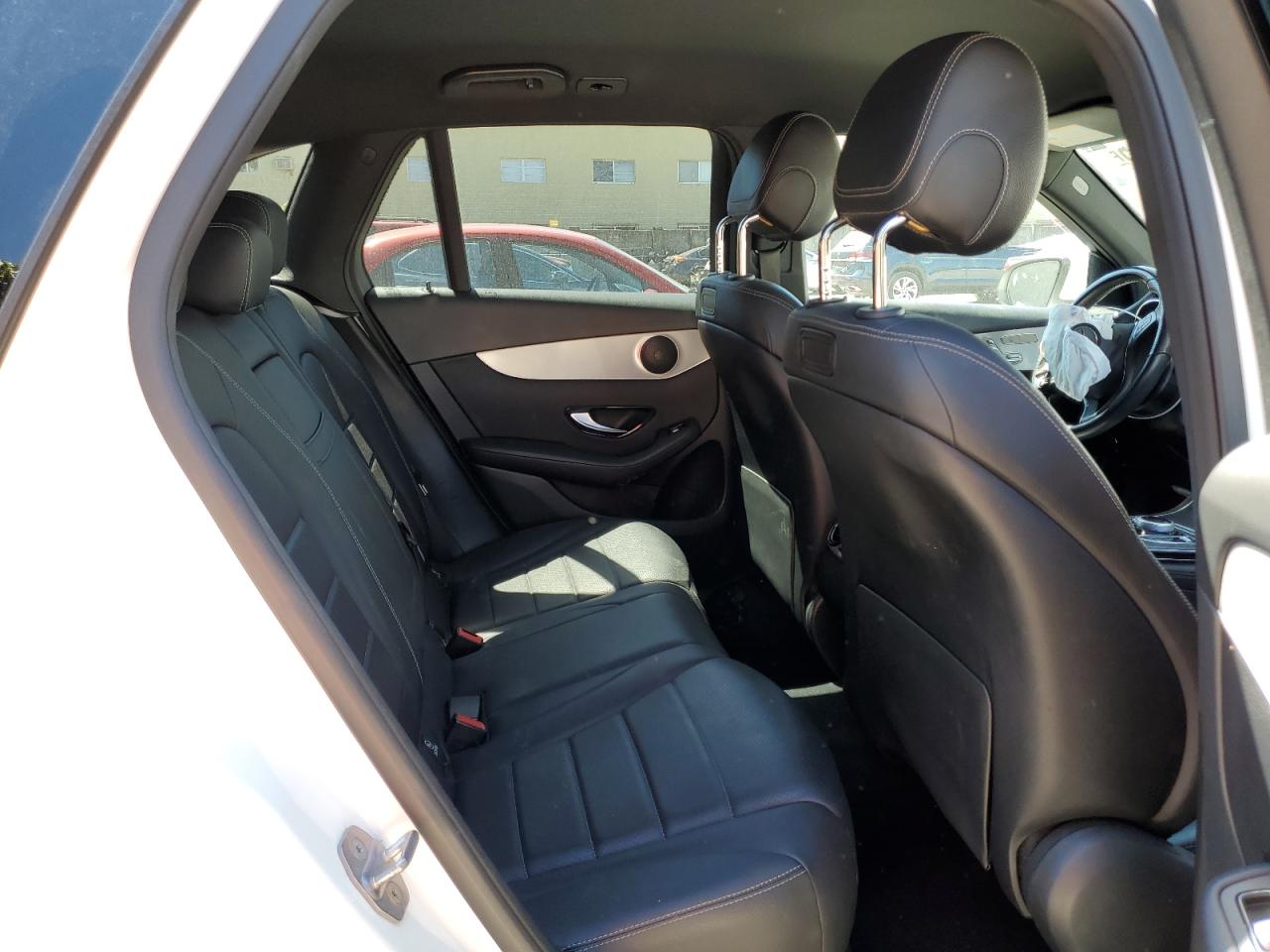 2019 Mercedes-Benz GLC - Image 11