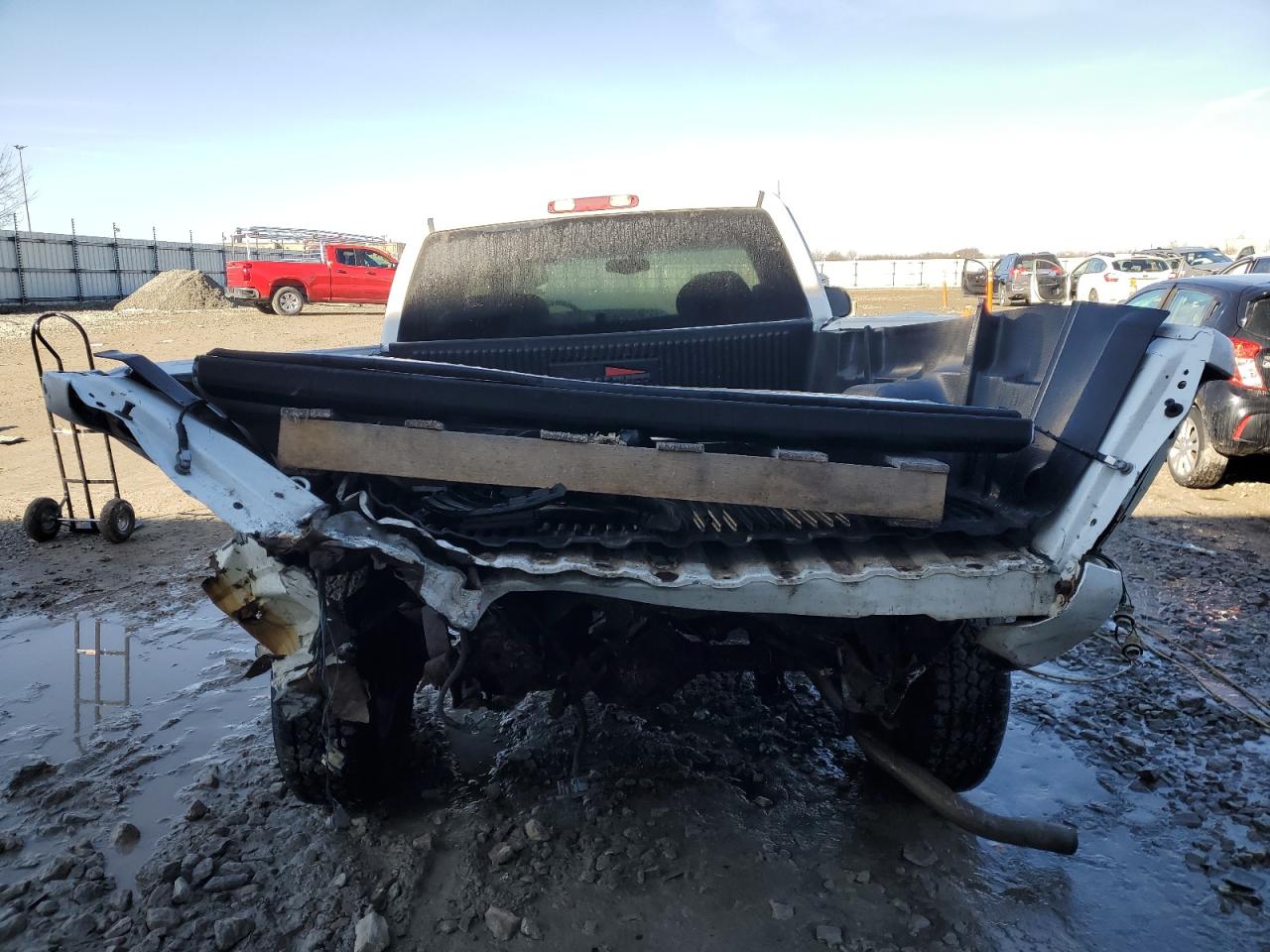 2001 GMC Sierra - Image 6