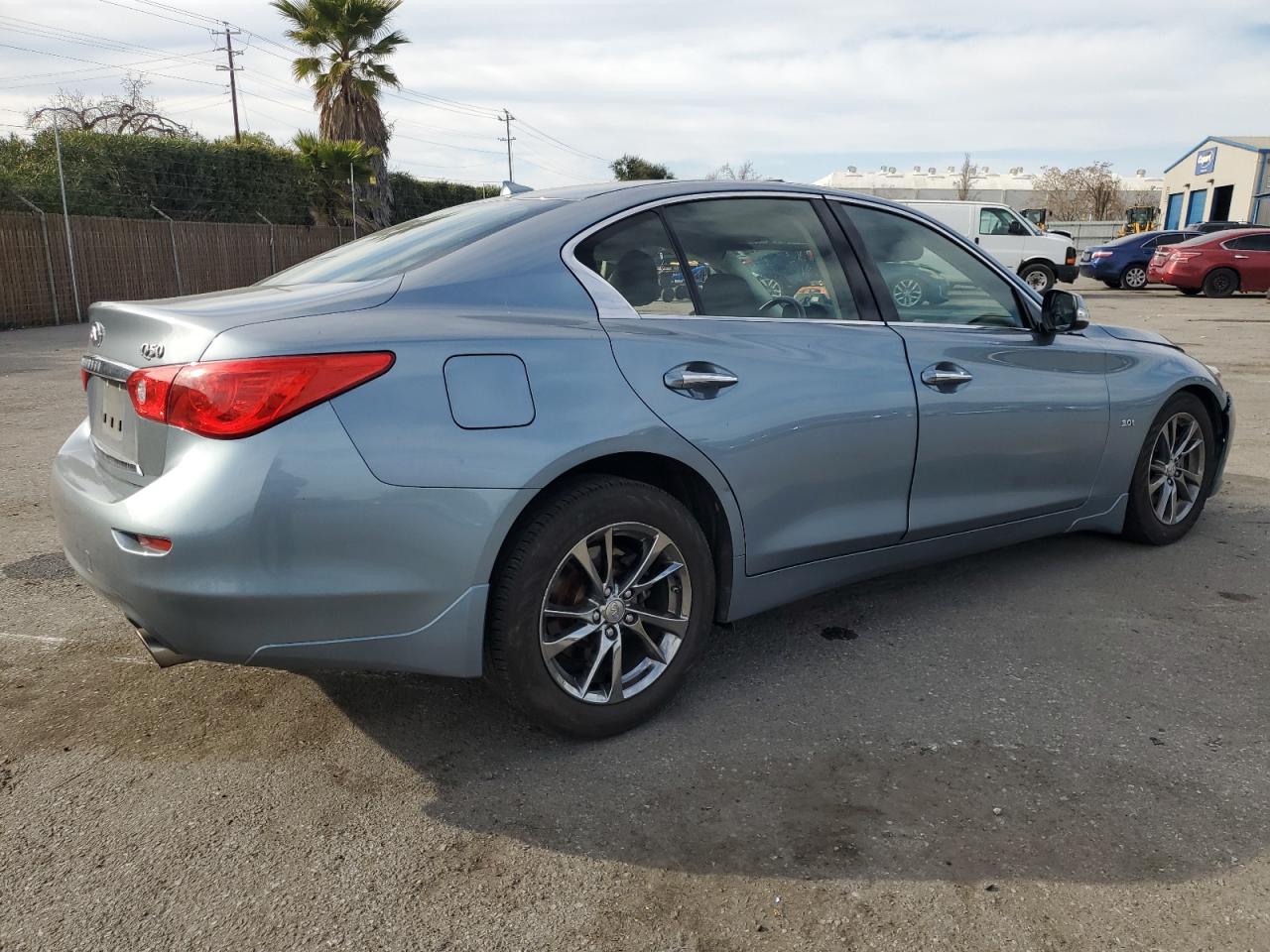 2017 Infiniti Q50 - Image 3