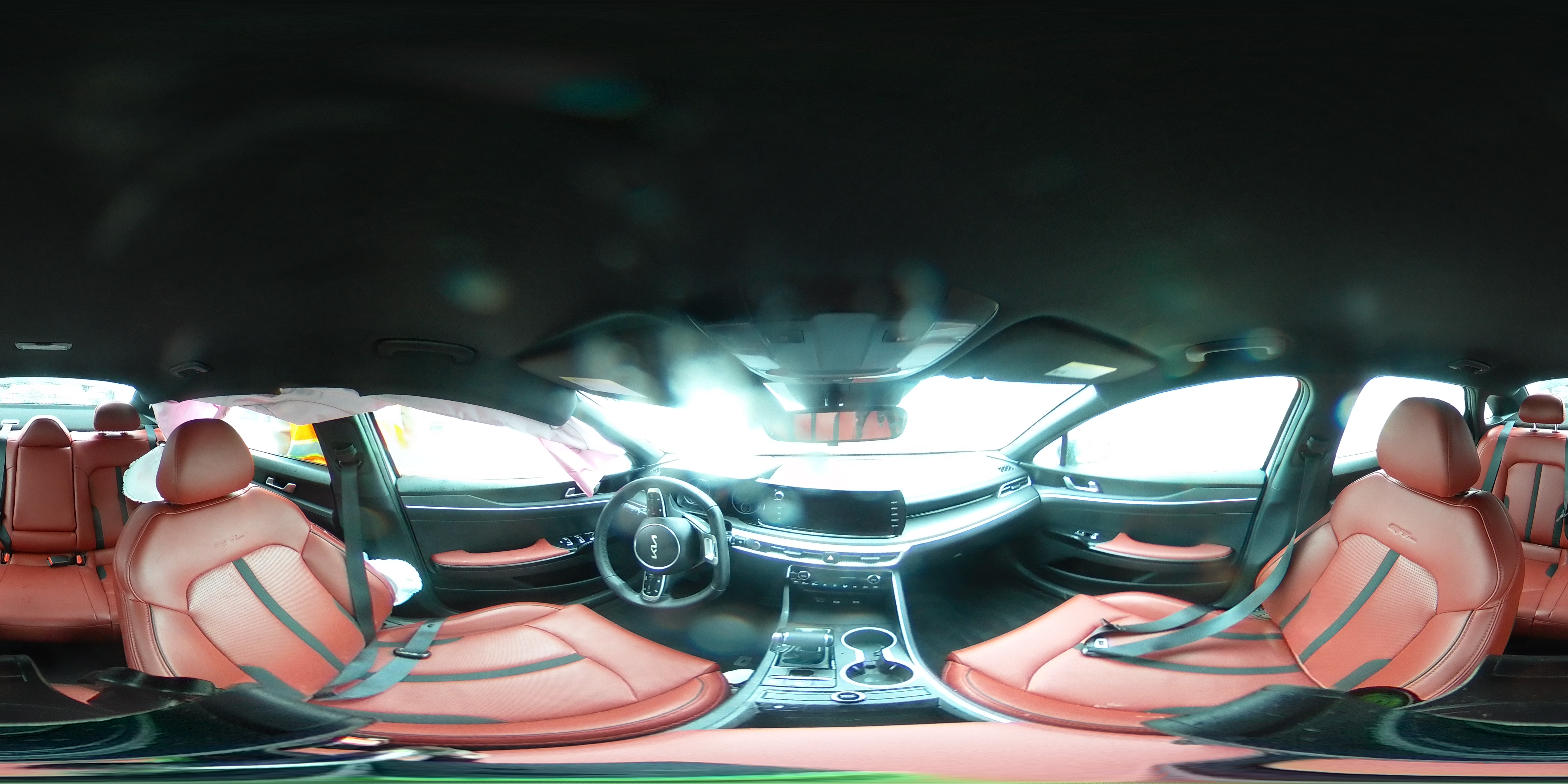2023 Kia K5 - Image 14