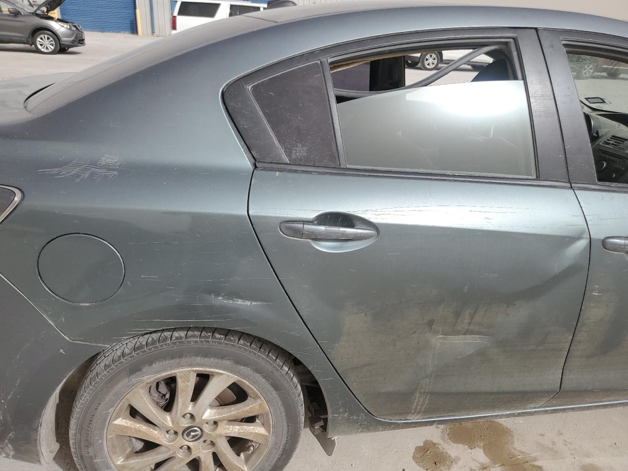 2012 Mazda 3 - Image 10