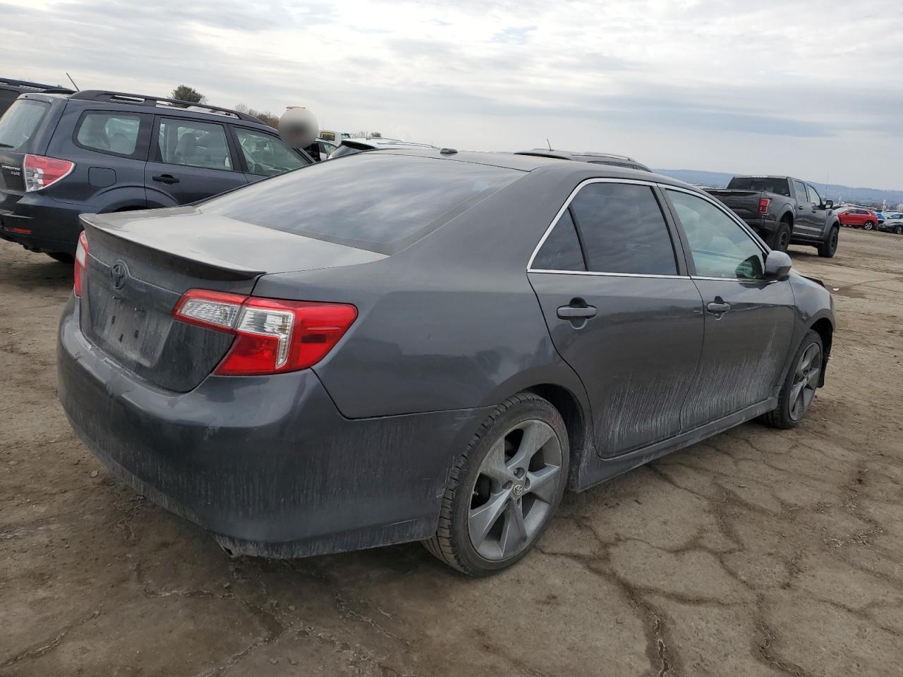 2012 Toyota Camry - Image 3
