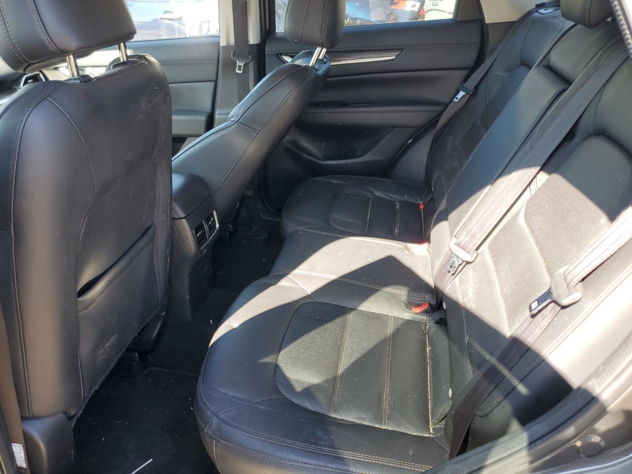 2017 Mazda CX-5 - Image 11