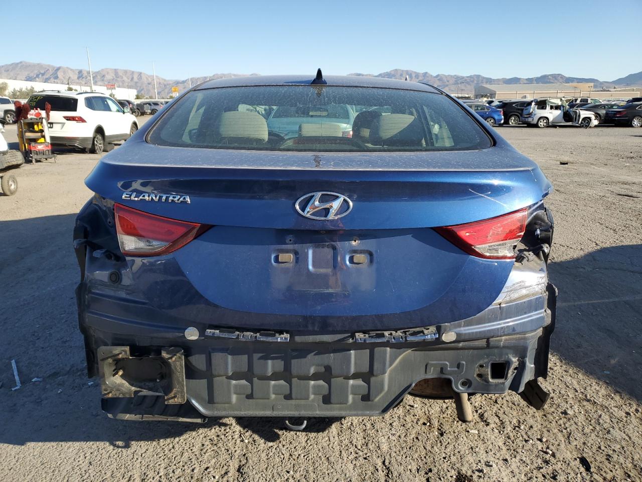 2015 Hyundai Elantra - Image 6