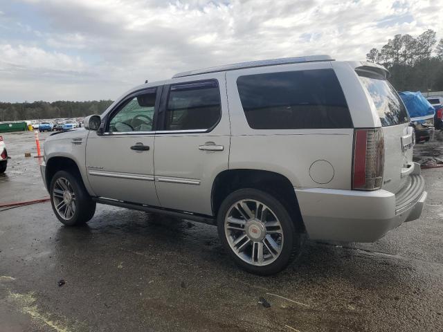  CADILLAC ESCALADE 2012 Srebrny