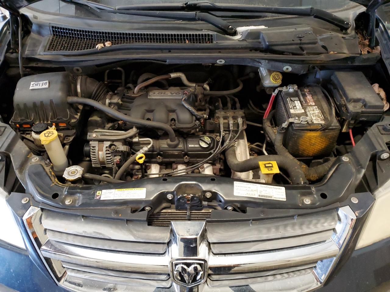 2008 Dodge Caravan - Image 12