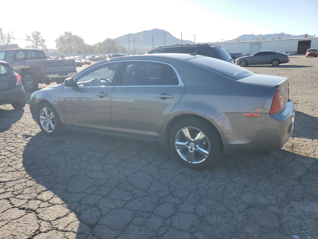 2011 Chevrolet Malibu - Image 2