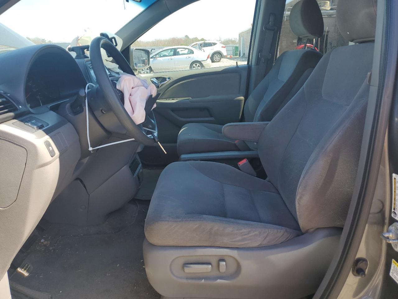 2010 Honda Odyssey - Image 7