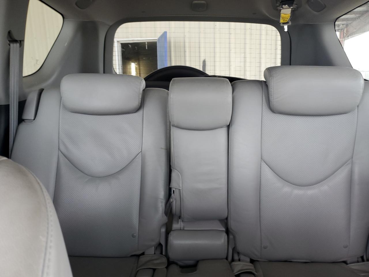 2011 Toyota Rav4 Limited VIN: 2T3YF4DV2BW057555 Lot: 48472375