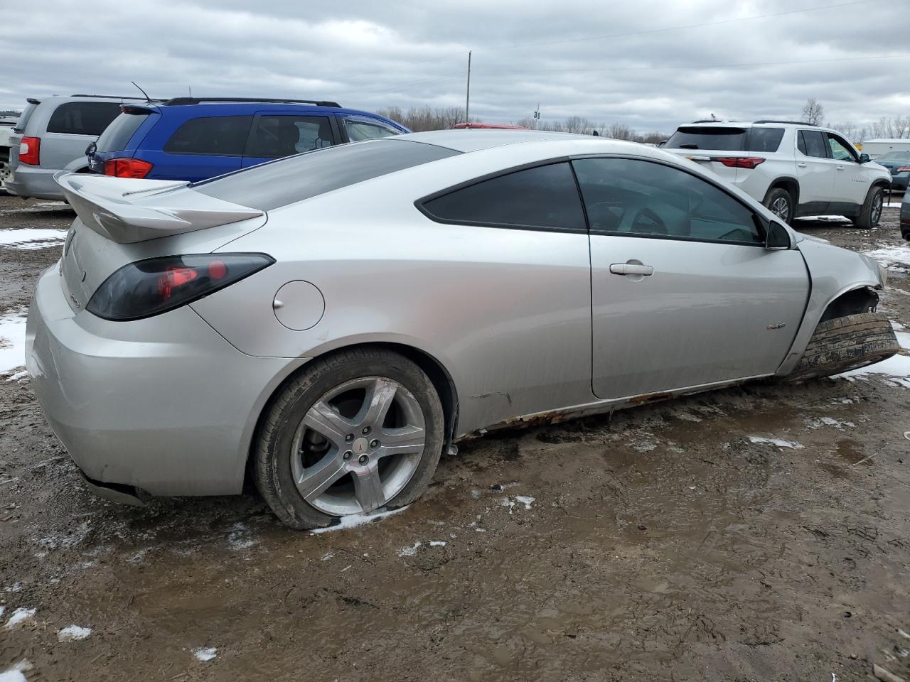 2008 Pontiac G6 - Image 3