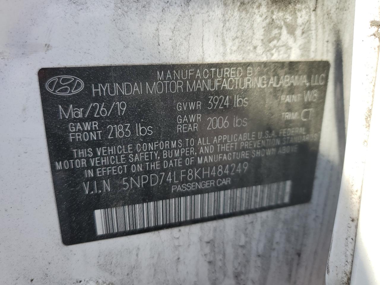 2019 Hyundai Elantra - Image 12