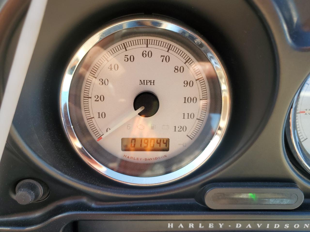 2013 Harley-Davidson Flhx Street Glide VIN: 1HD1KBM11DB693912 Lot: 48587495