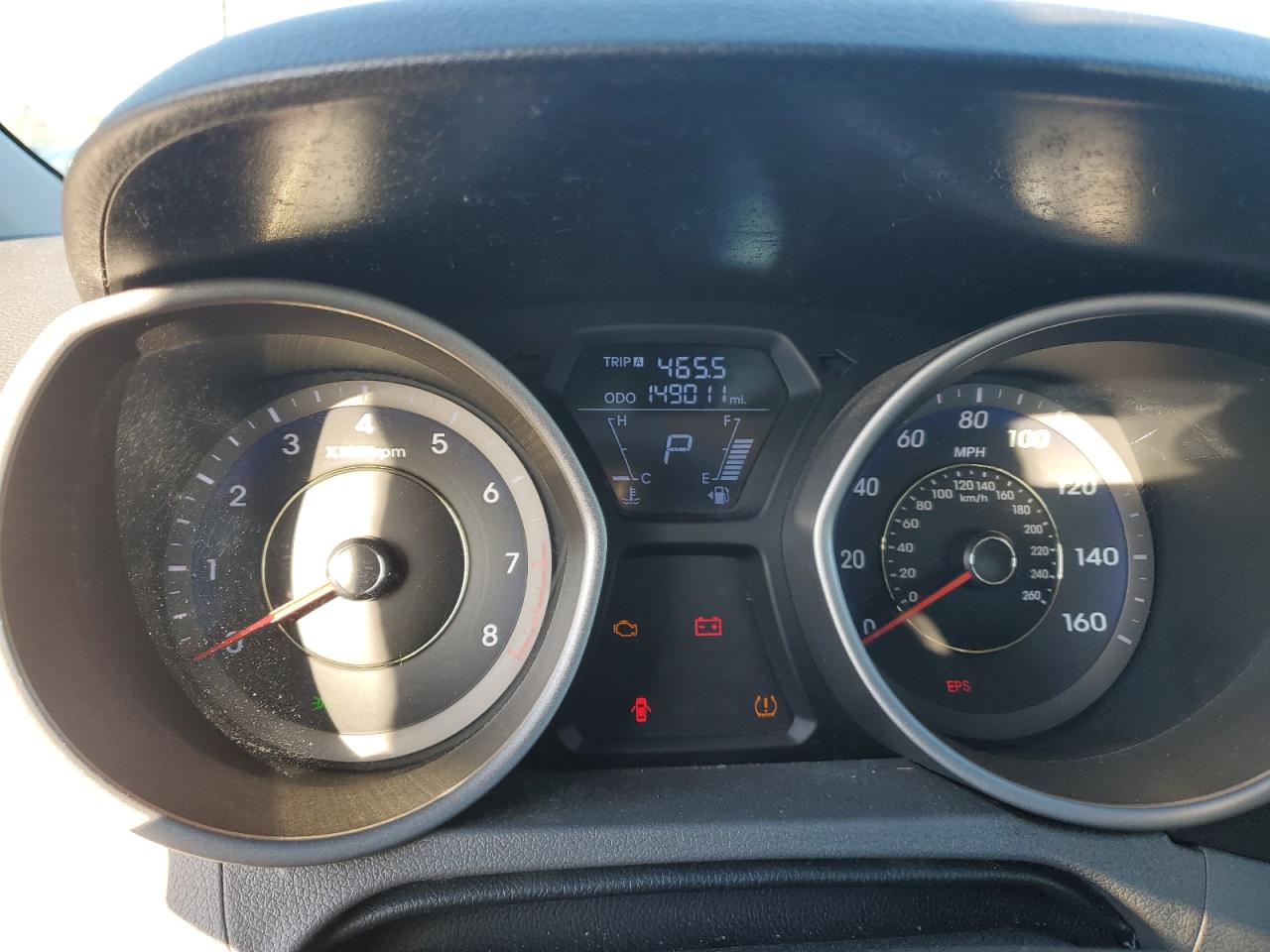 2011 Hyundai Elantra - Image 9