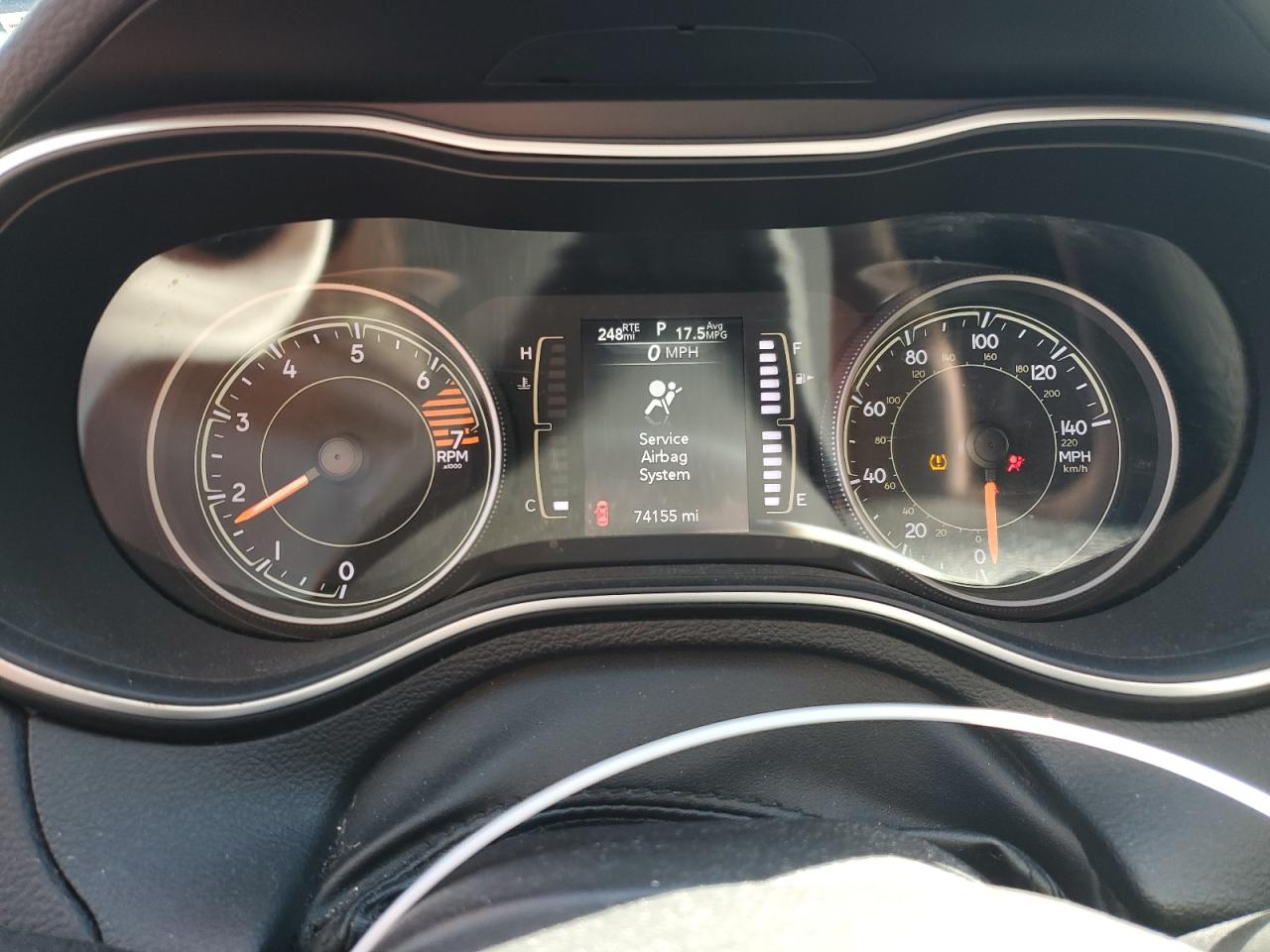 2019 Jeep Grand Cherokee - Image 9