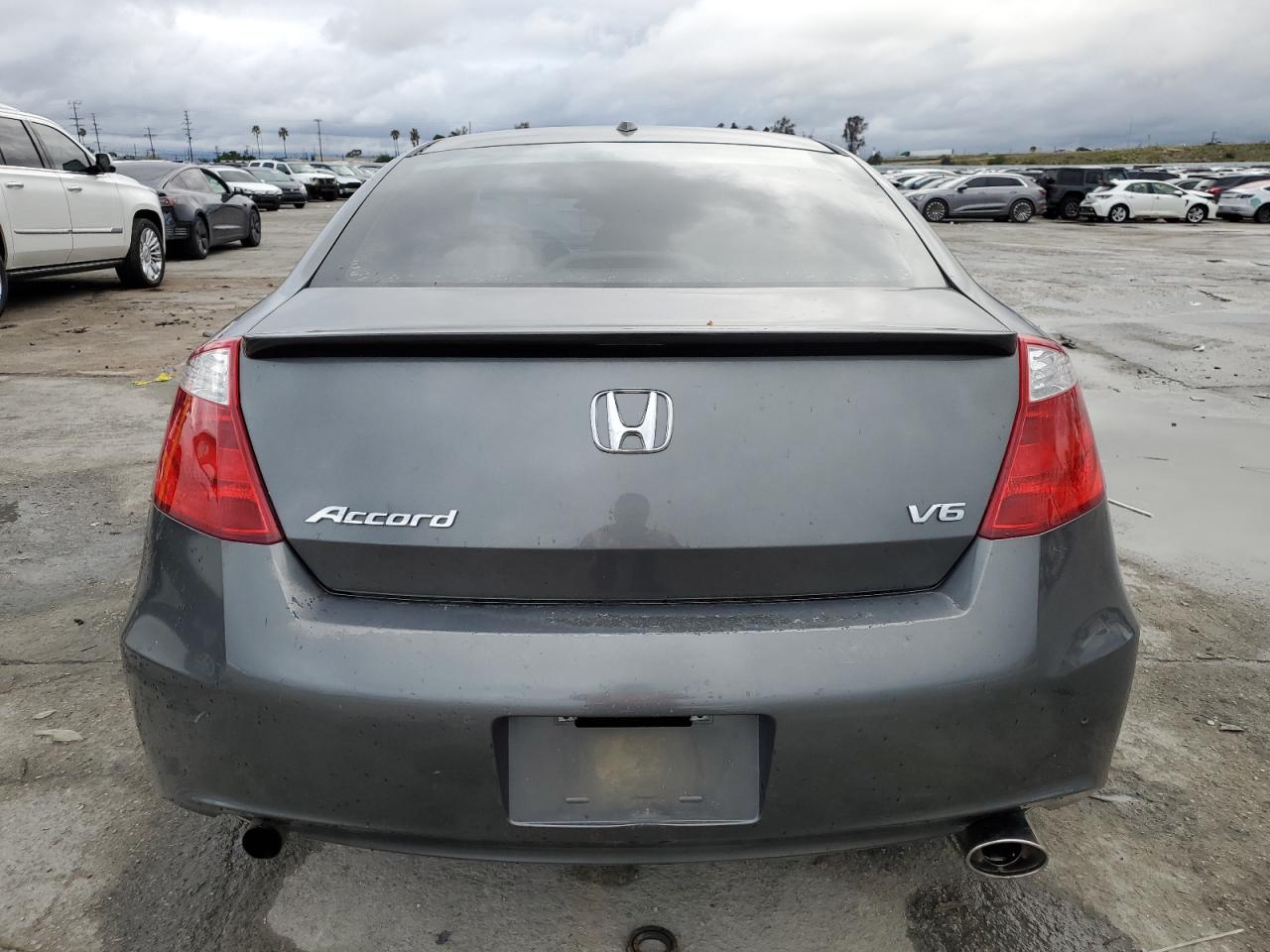 2009 Honda Accord - Image 6