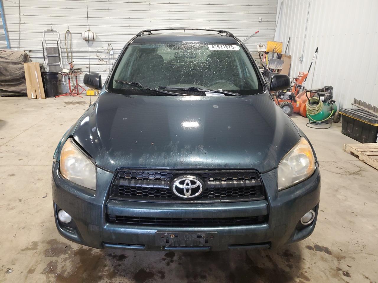 2010 Toyota RAV 4 - Image 5