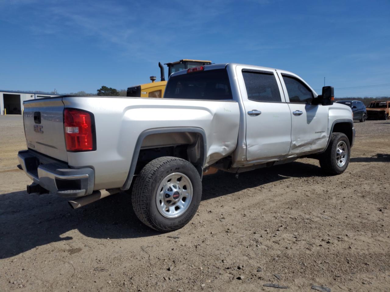 2016 GMC Sierra - Image 3