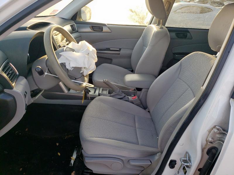 Parquets SUBARU FORESTER 2012 White