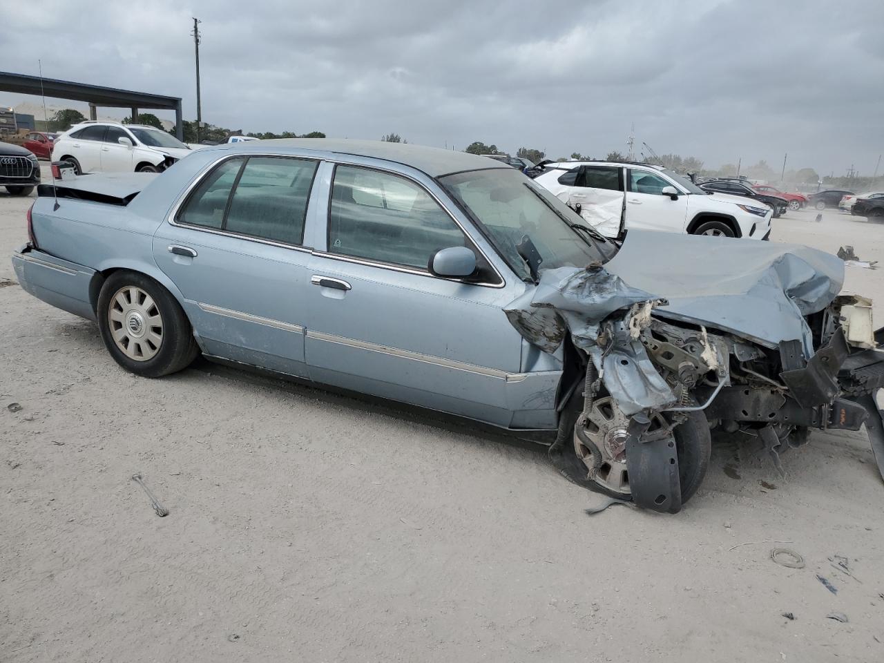 2005 Mercury Grand Marquis - Image 4