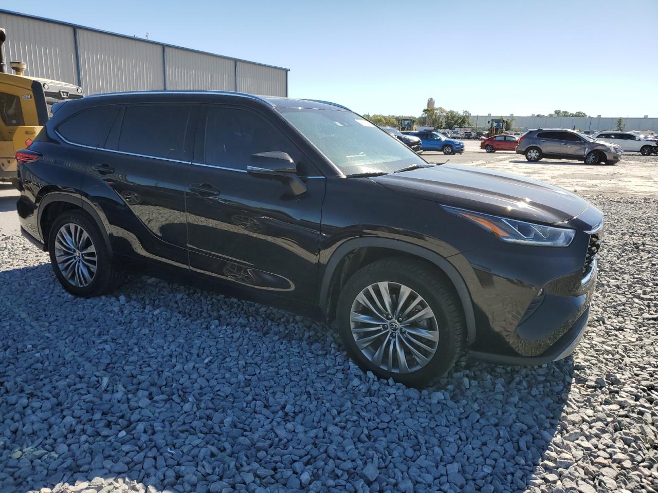 2020 Toyota Highlander - Image 4