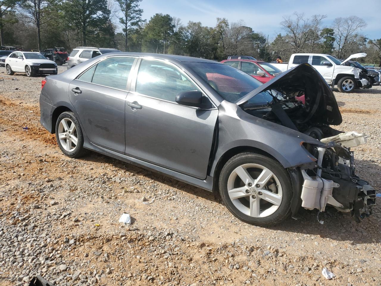 2013 Toyota Camry - Image 4