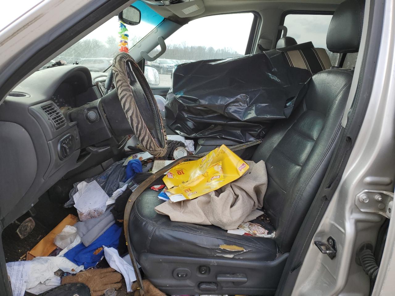 2005 Ford Explorer - Image 7