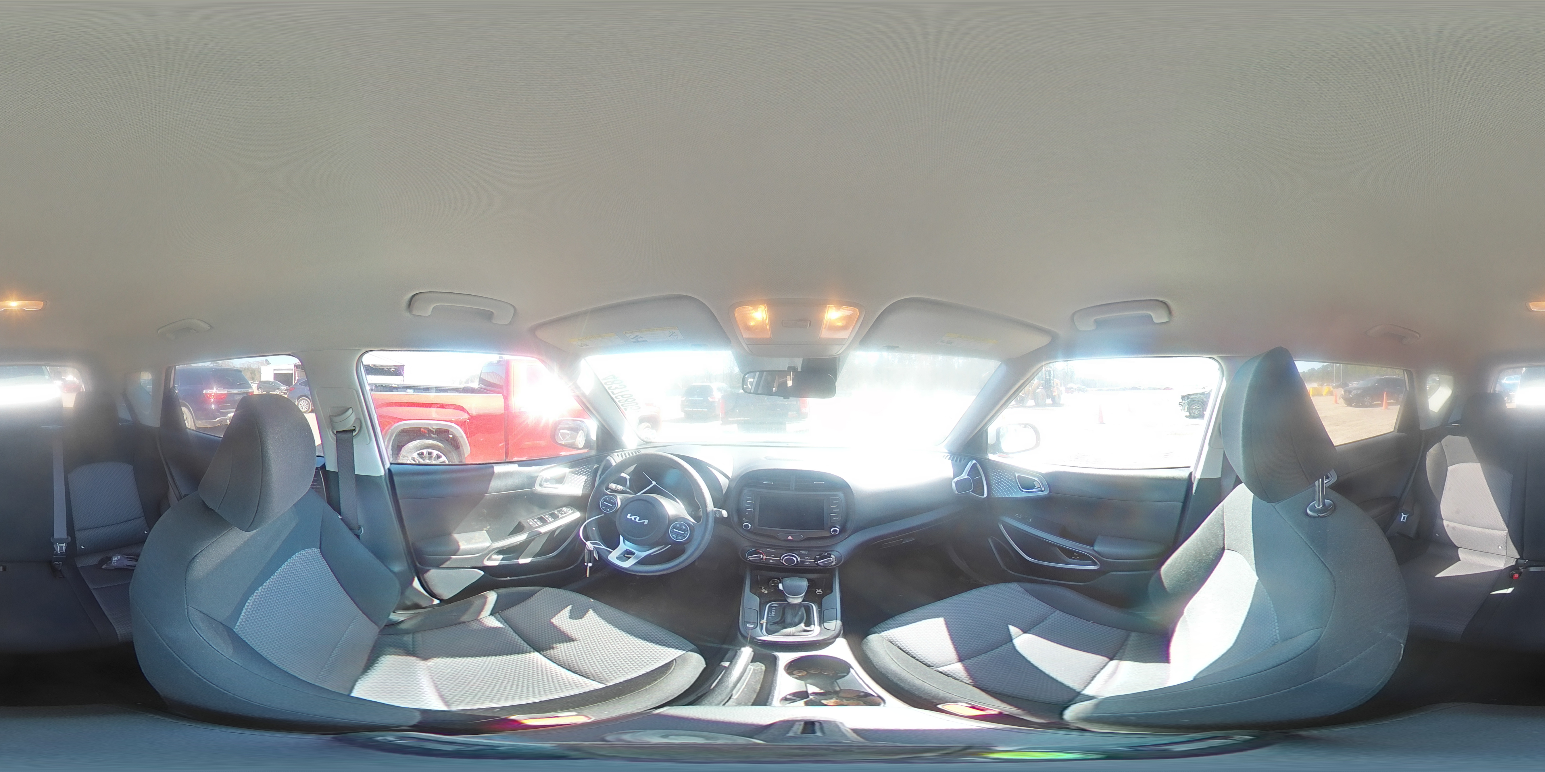 2024 Kia Soul - Image 13