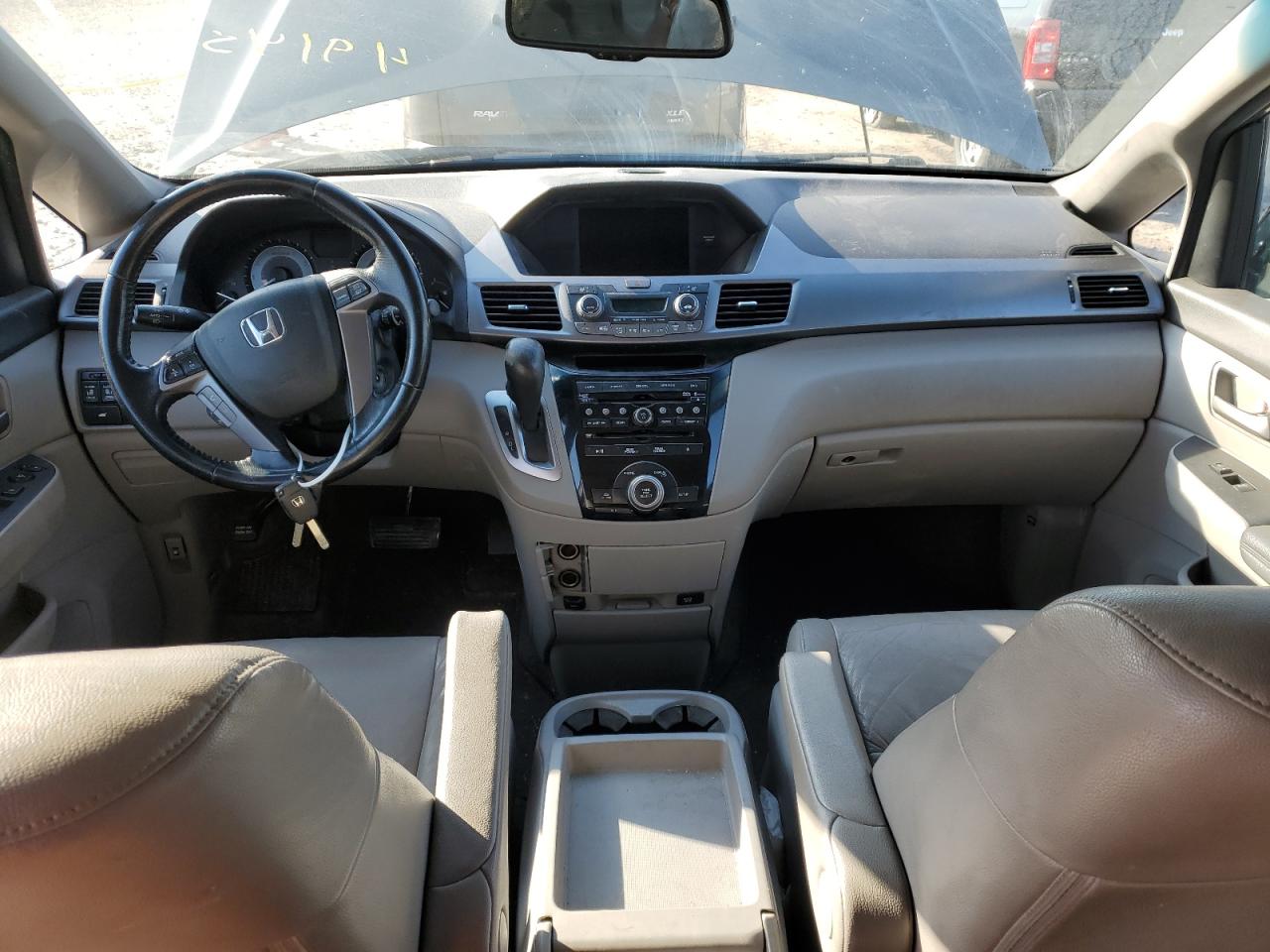2011 Honda Odyssey - Image 8