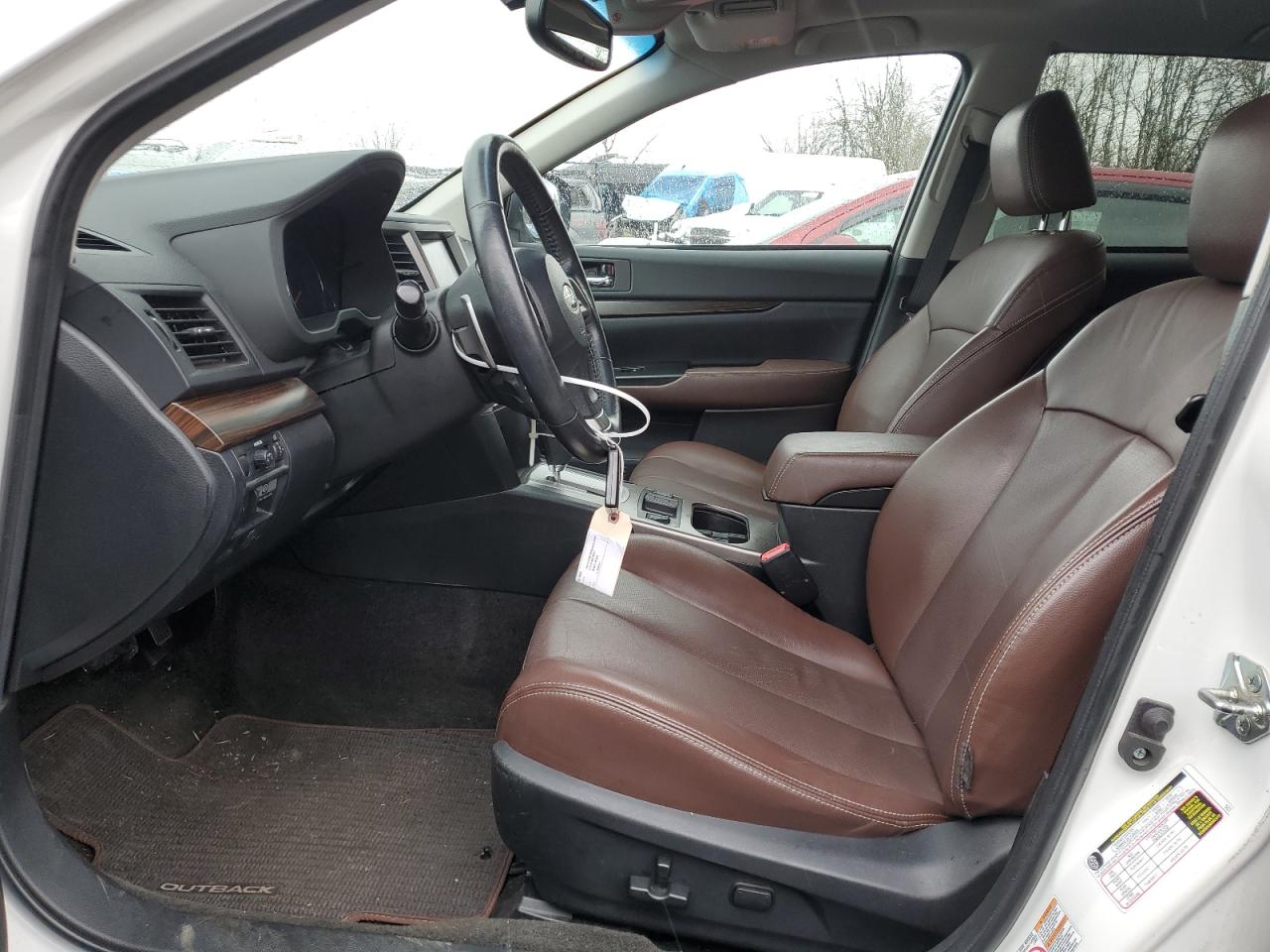 2014 Subaru Outback - Image 7