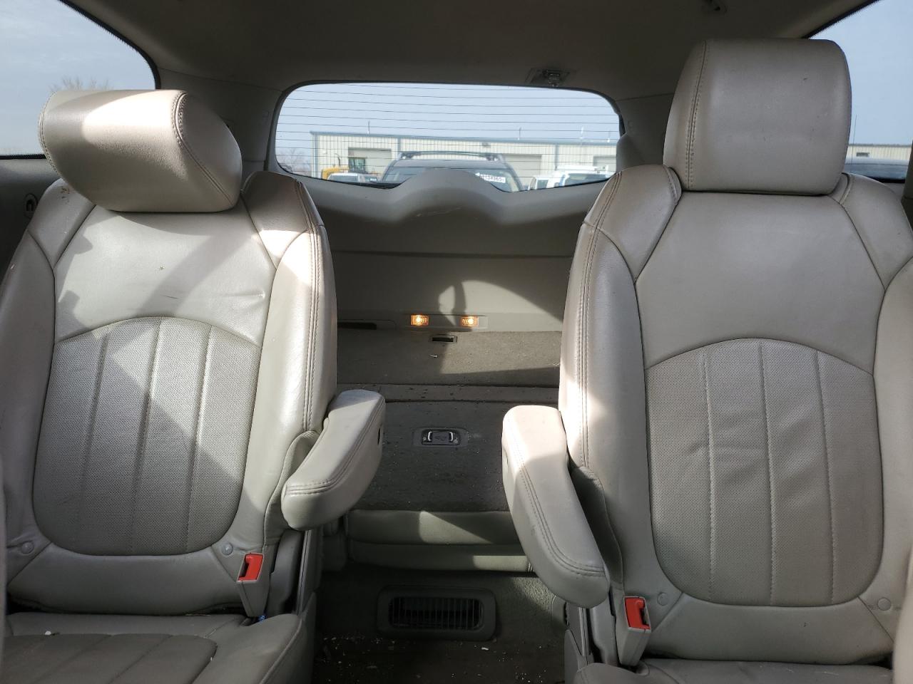 2014 Buick Enclave - Image 10