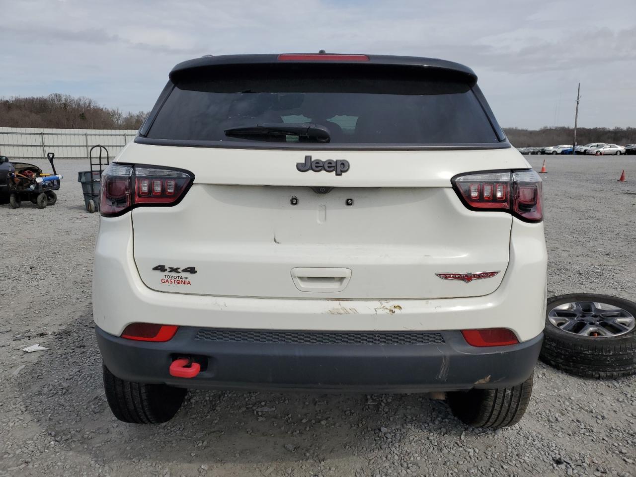 2018 Jeep Compass - Image 6