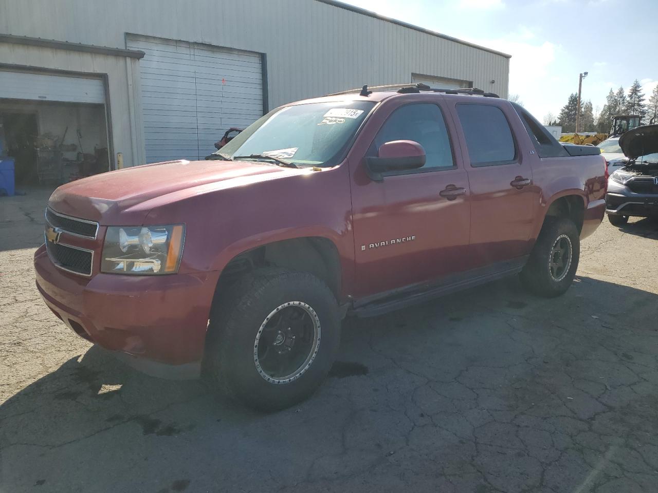 2007 Chevrolet Avalanche - Image 1