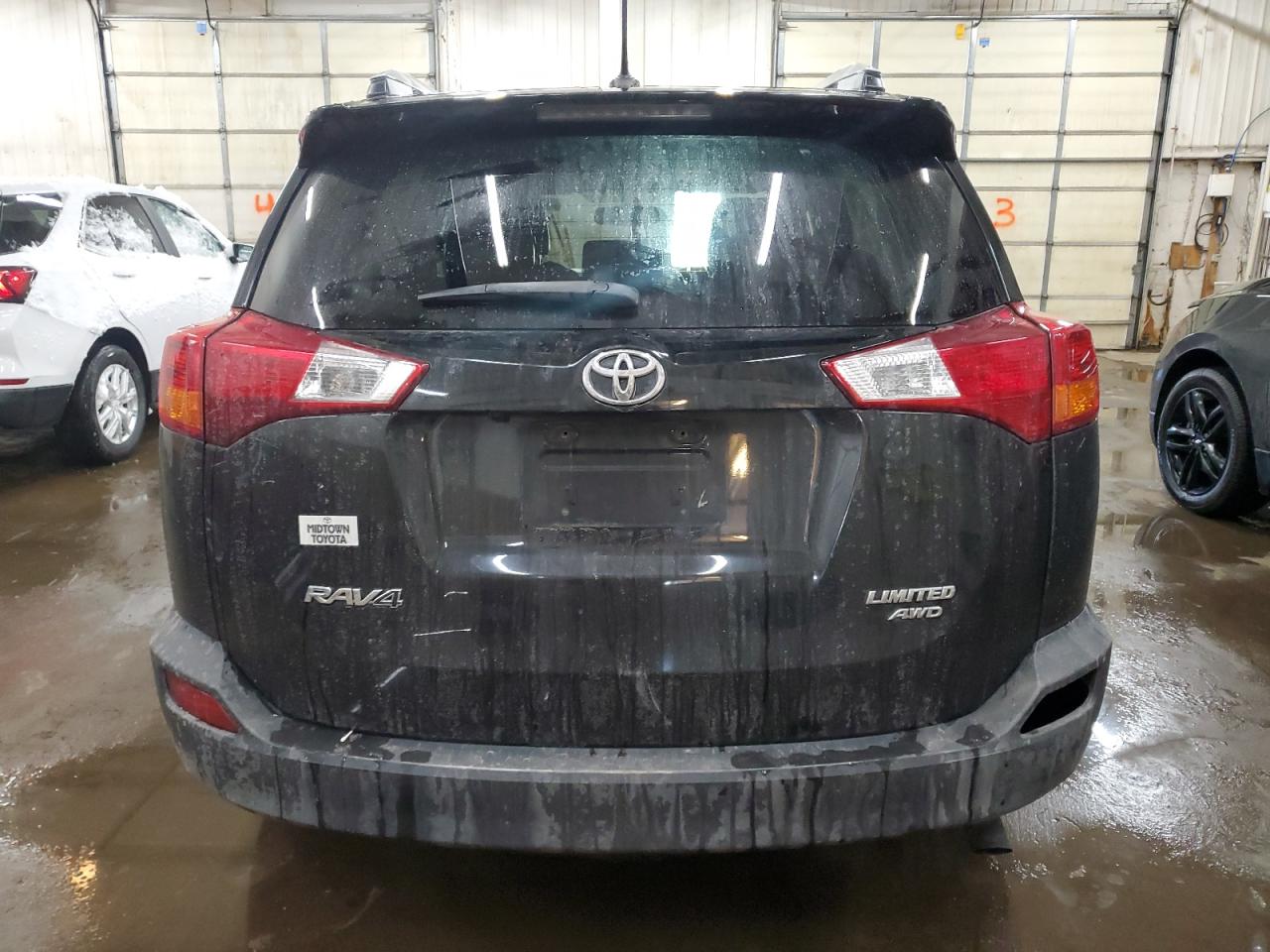 2015 Toyota RAV 4 - Image 6