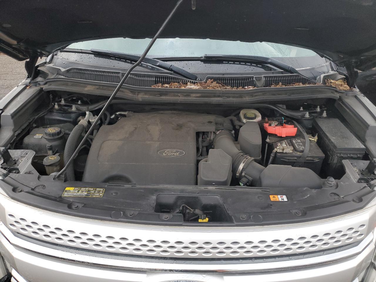 2012 Ford Explorer - Image 12